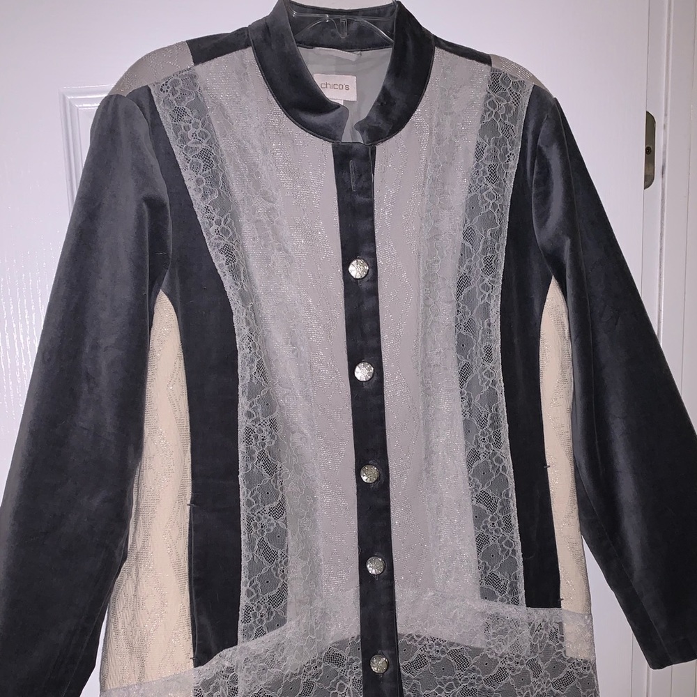 Chico’s Elongated Gray Jacket